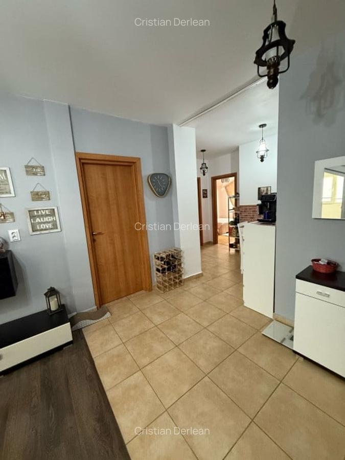 Sagului - Apartament cu 2 camere modificat in 3 camere - 4