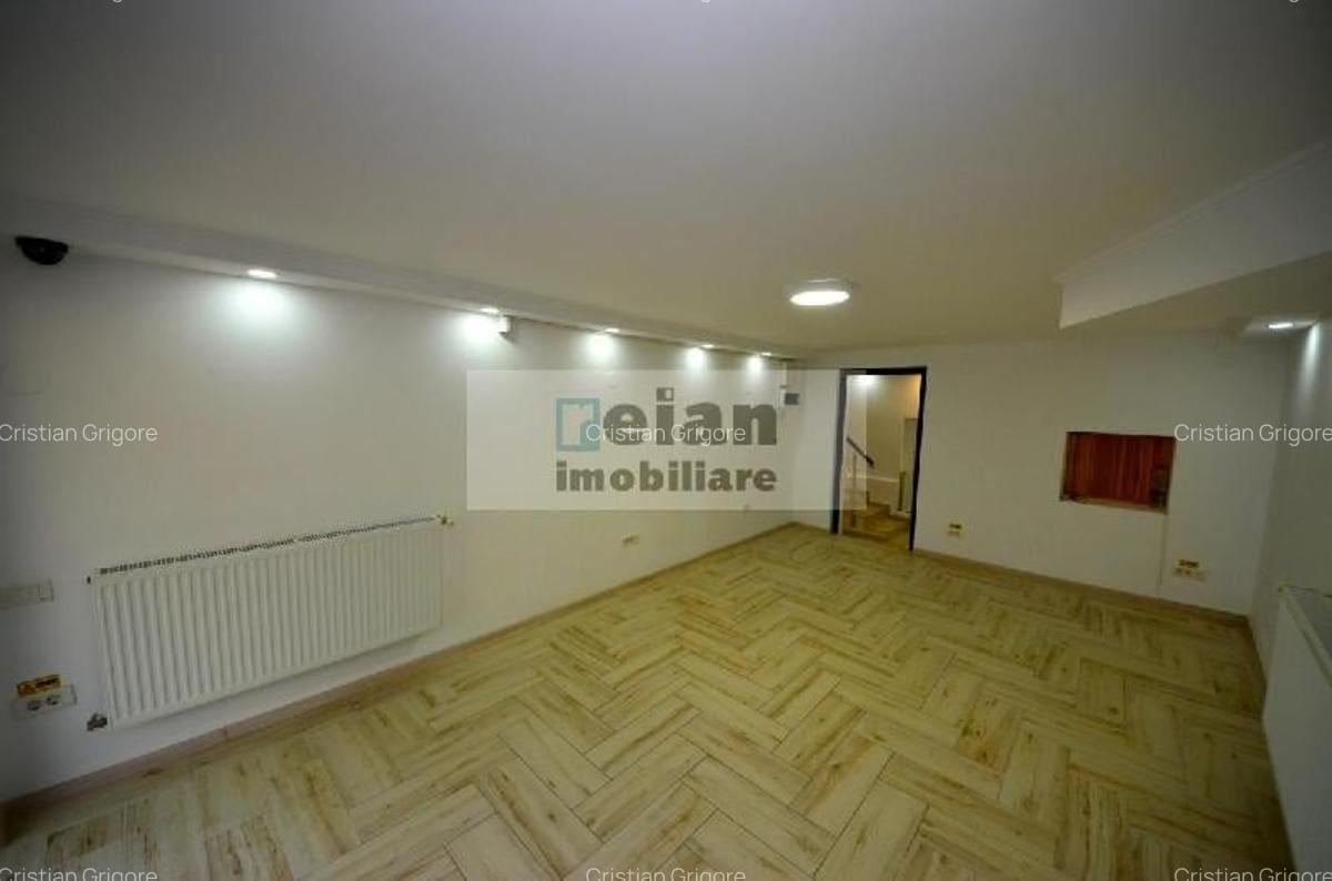 Universitate - Str Romulus Spatiu Stradal, 50 Mp, Parter, Centrala - 3