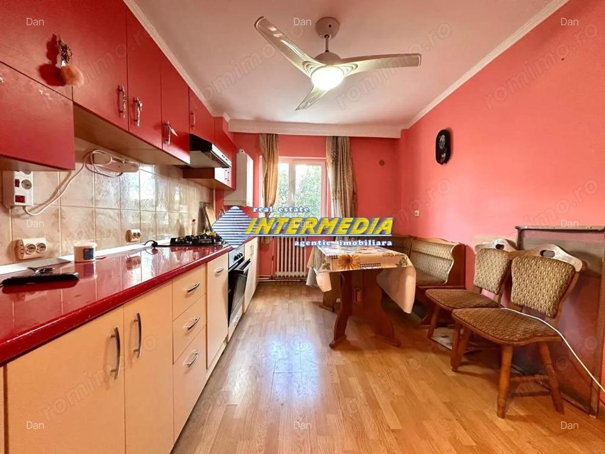 Vanzare Apartament 4 camere Alba Iulia CETATE Mercur 2 bai 90 mp cu balcon si pod - 16