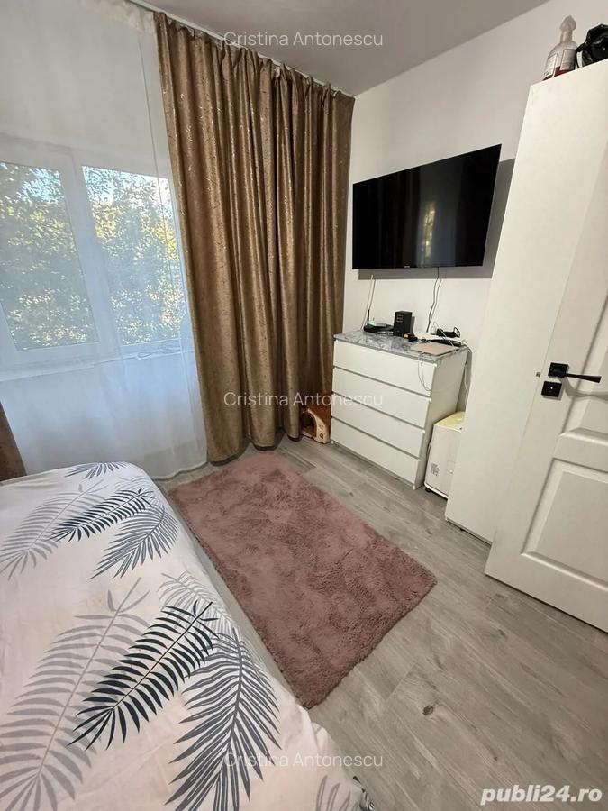 Vand apartament 2 camere etaj 1 - 7