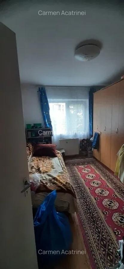 Apartament 4 camere liber la vanzare zona Spital Judetean - 3