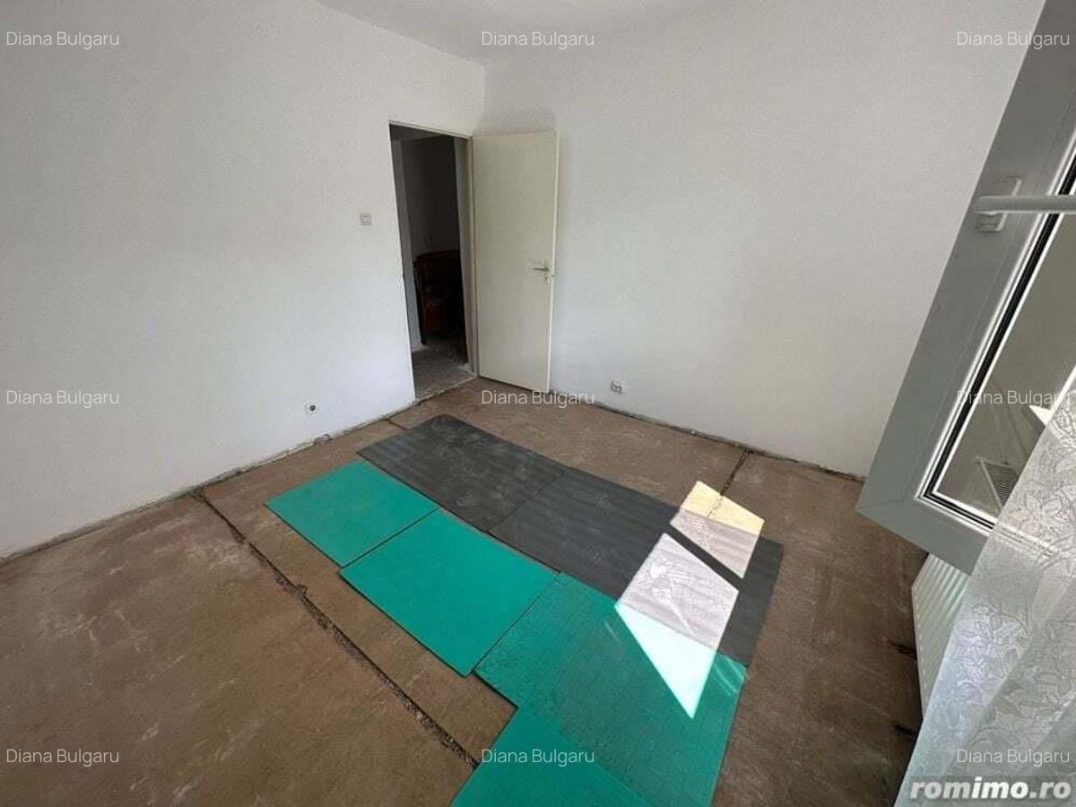 2 camere. Decomandat. Disponibil IMEDIAT - 3
