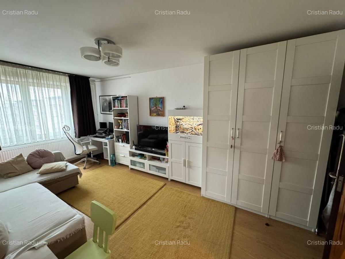 APARTAMENT 3 CAMERE | CRANGASI | MOBILAT - 1