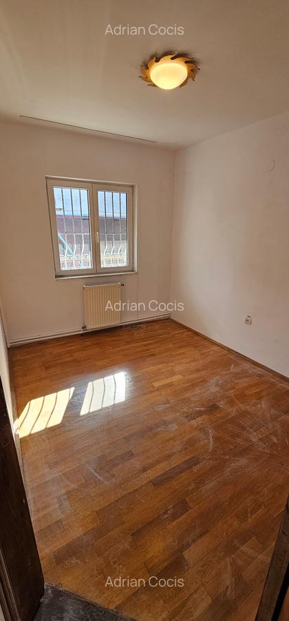 Apartament cu 4 camere semidecomandat în Brașovul Vechi - 5