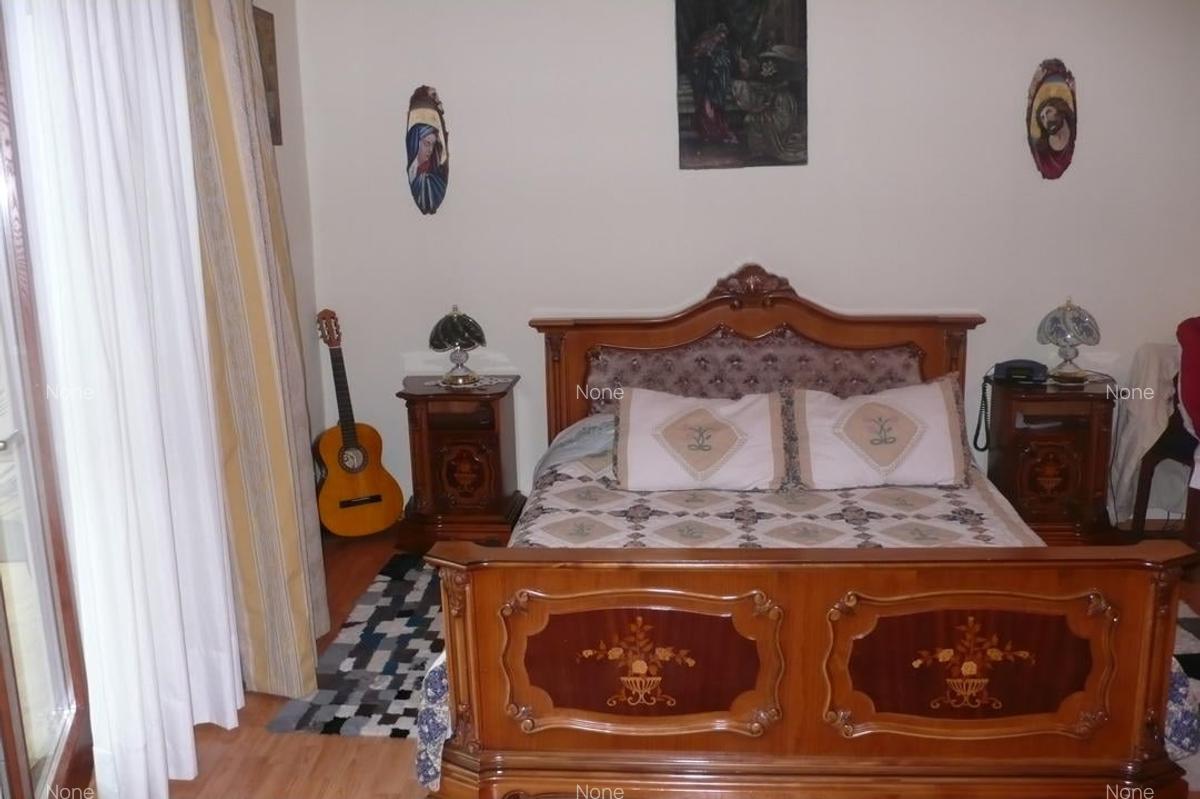 Casă cu 6 camere în Centrul Istoric - 5