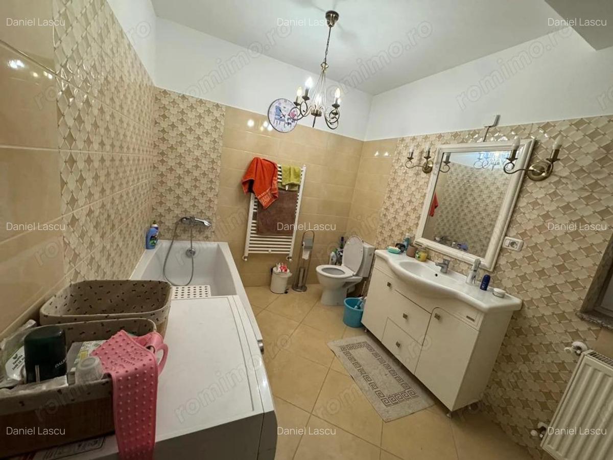 COMISION 0% | Casa Triplex | Zona Dumbravita | 4 Camere | - 12