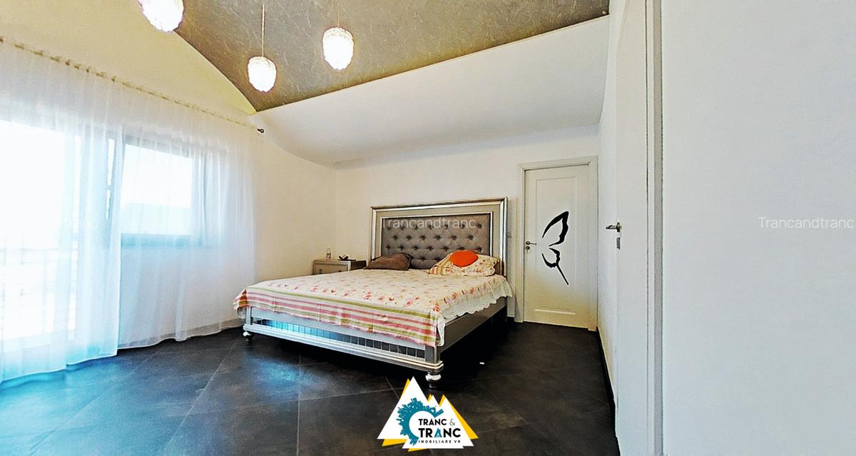 Oportunitate de vânzare – casă spațioasă și modernă cu 4 camere, în Livada - 12