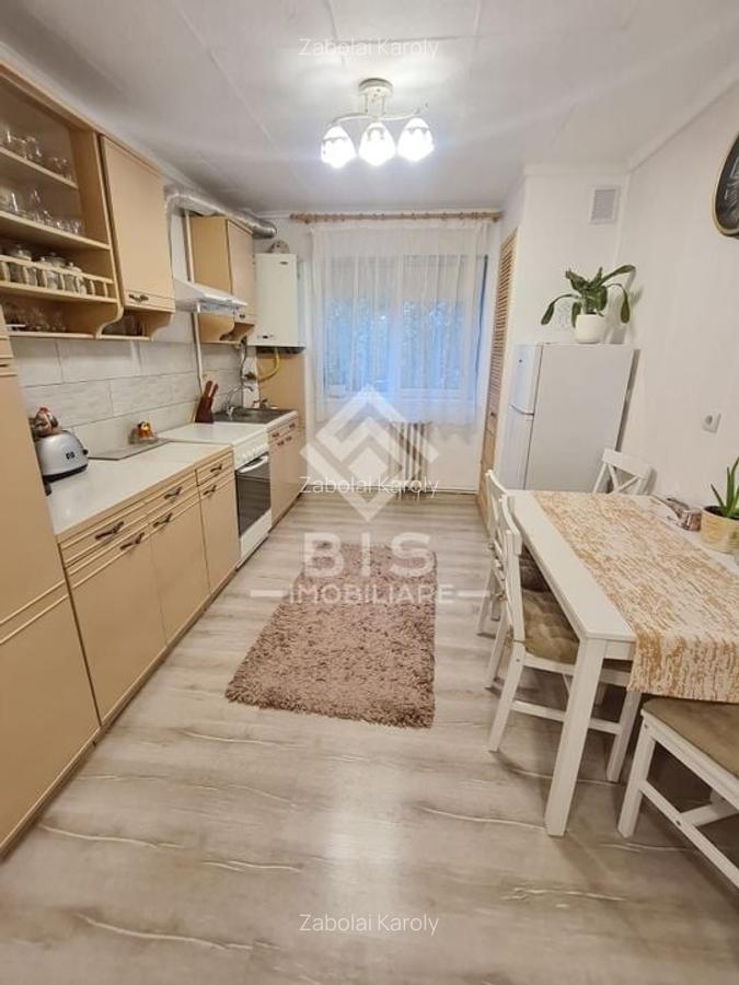 Apartament 3 camere, etaj 1/4, 70mp - 2