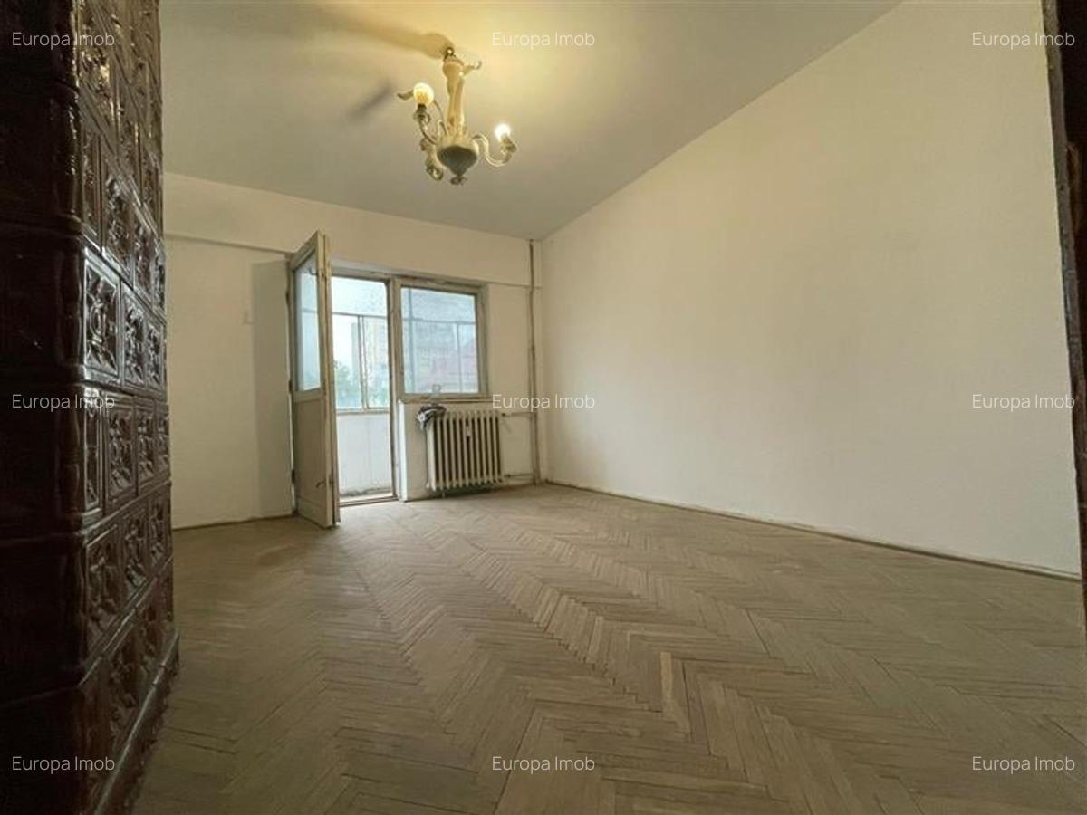 Apartament cu 2 camere de vanzare zona centrala Tulcea - 3