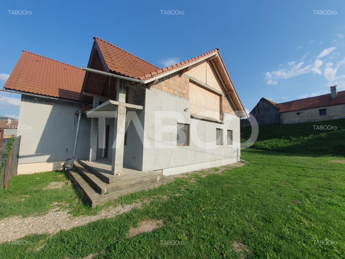 Casa 5 camere 197mp utili situata la 27km de Fagaras si 65km de Brasov - 15