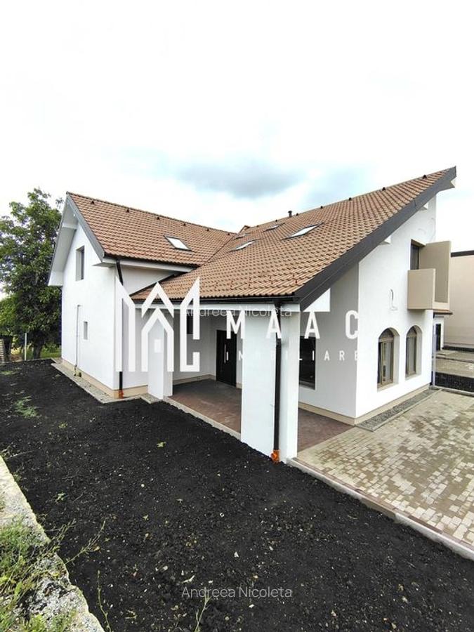 Casa Rezidentiala  | 5 Camere | 172 Mp  | Șura Mică - 1
