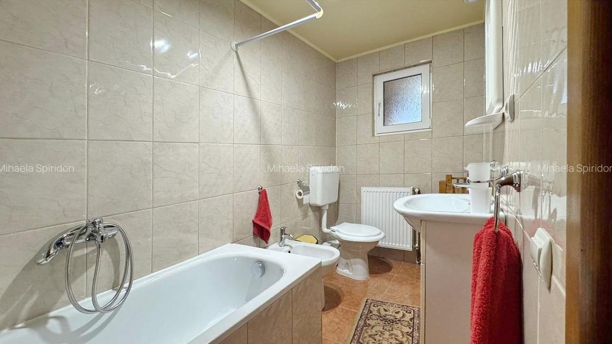 CASA 5 CAMERE IN RACADAU- LINISTE, NATURA SI CONFORT - 15