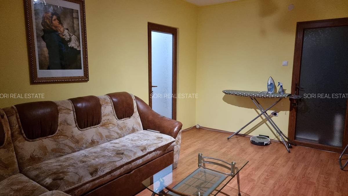 Apartament cu 2 camere circular în Florilor - 3