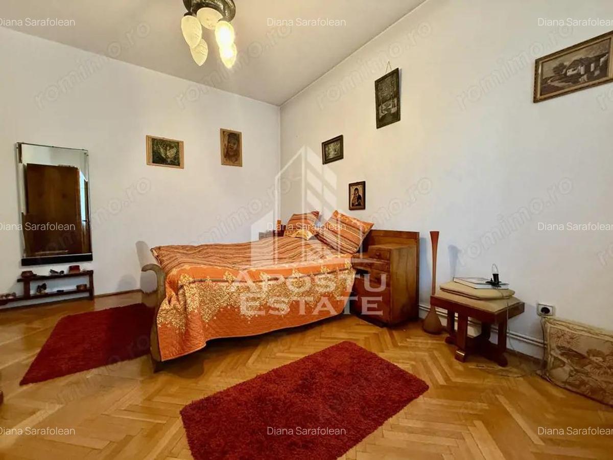 Apartament 5 camere, decomantat, etaj 1, garaj, zona Universitatilor - 9