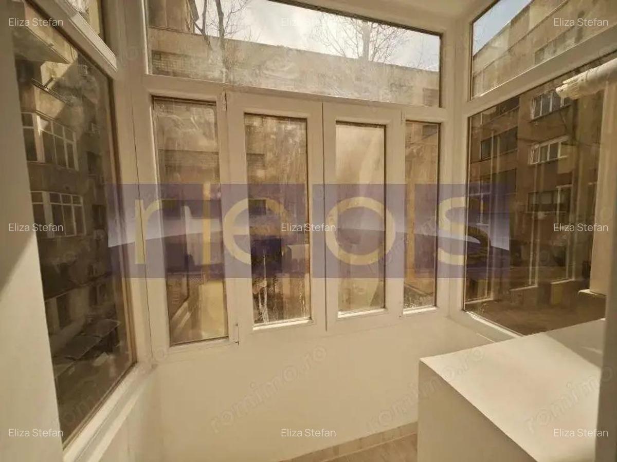 VANZARE APARTAMENT 3 CAMERE RENOVAT DECOMANDAT CENTRALA PROPRIE PIATA ROMANA - 6