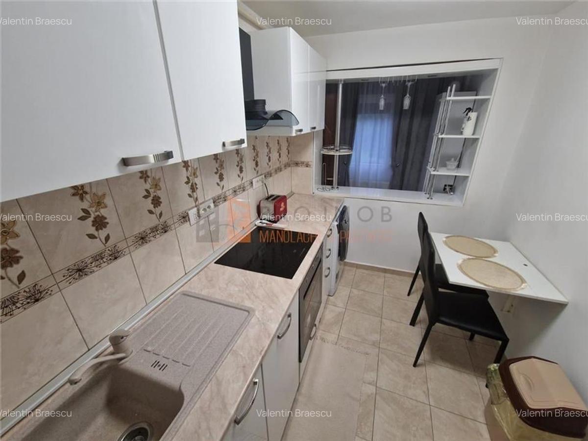 Apartament 2 camere cf 1 decomandat zona Micro 14 - 4 Apartament 2 camere cf 1 decomandat zona Micro 14 - 4