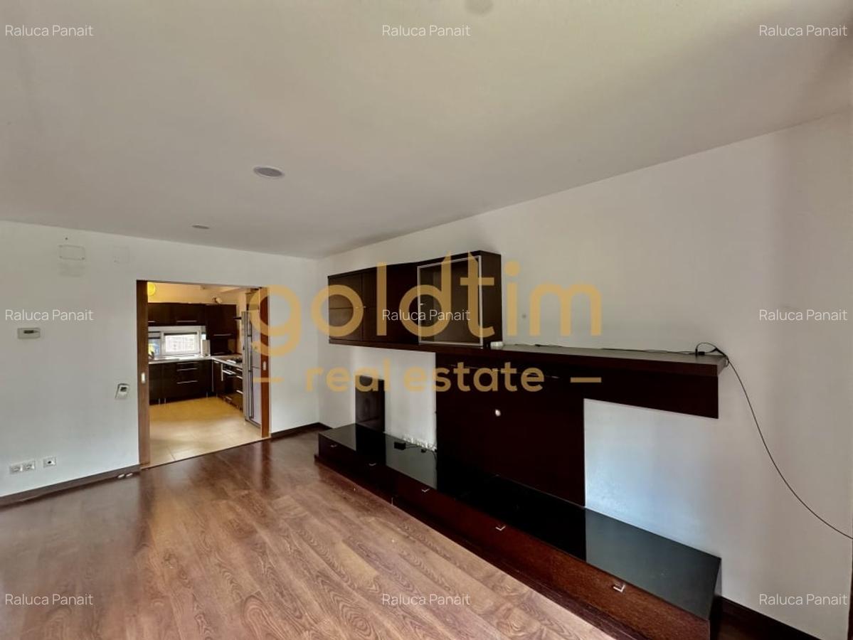 VILA COLT/ 2 LOCURI PARCARE/ ANSAMBLU SECURIZAT - 4 VILA COLT/ 2 LOCURI PARCARE/ ANSAMBLU SECURIZAT - 4