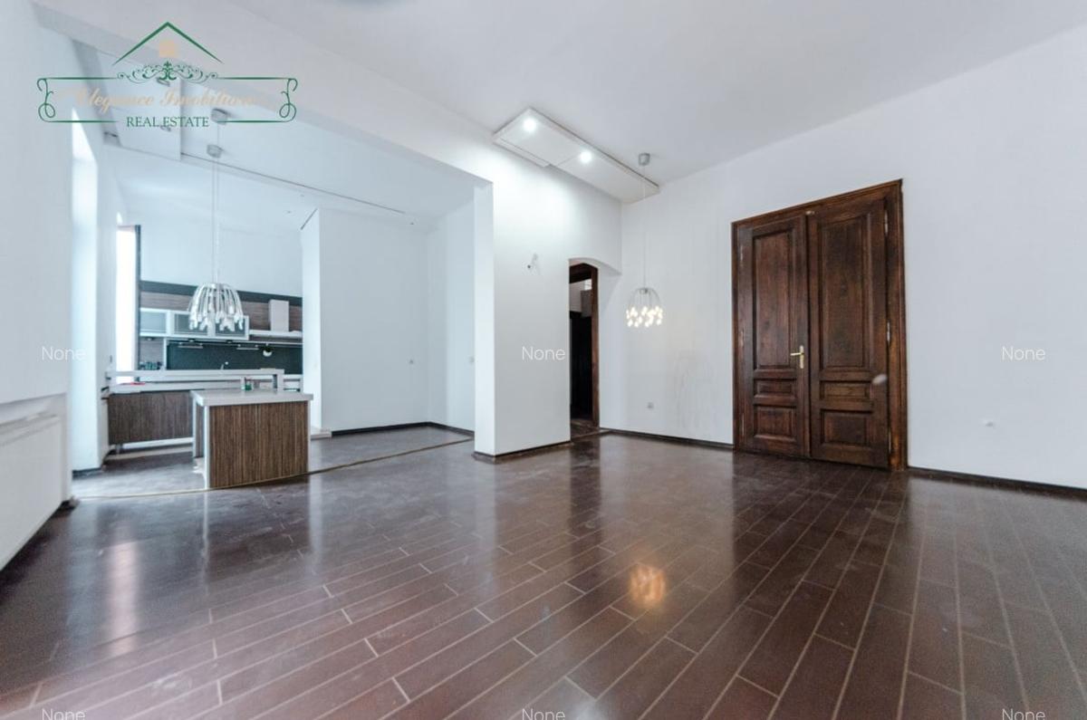 Casa individuala cu potential comercial si rezidential, Ultracentral, Arad - 4