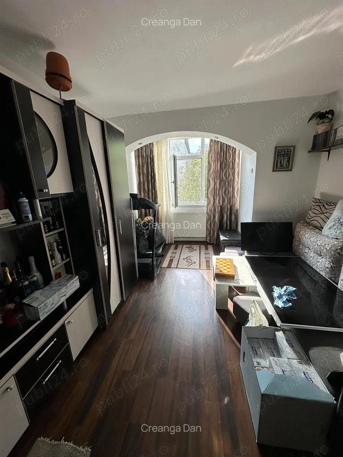 Vand 3 cam Decomandat comision 0,5 % - 1