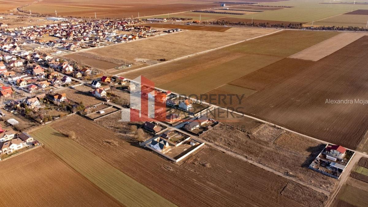 Casa cu teren 1500 mp in Harman - 24