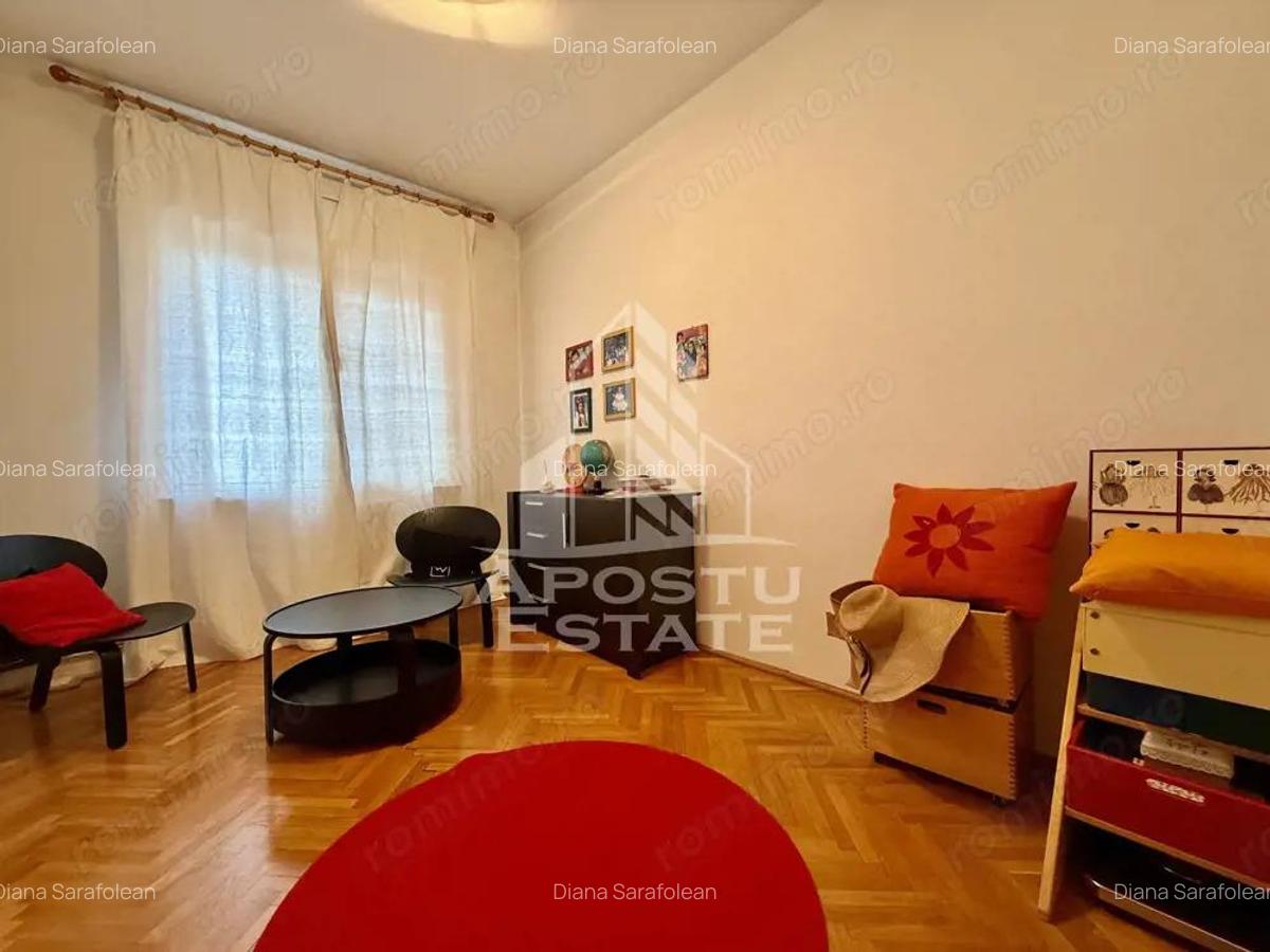 Apartament 5 camere, decomantat, etaj 1, garaj, zona Universitatilor - 16