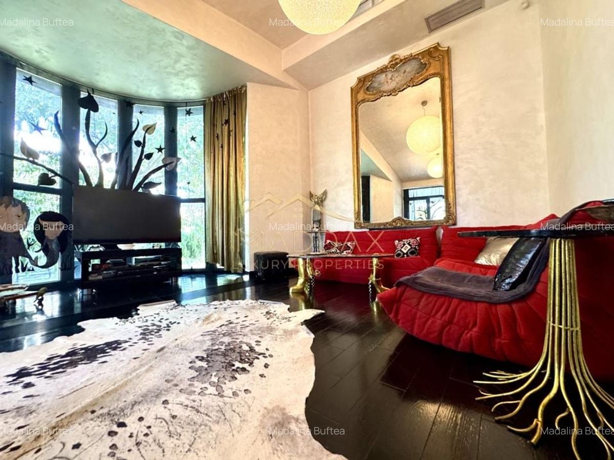 Vila cu 5 camere *344mp* + 800mp Teren // Zona Bucurestii Noi - 5