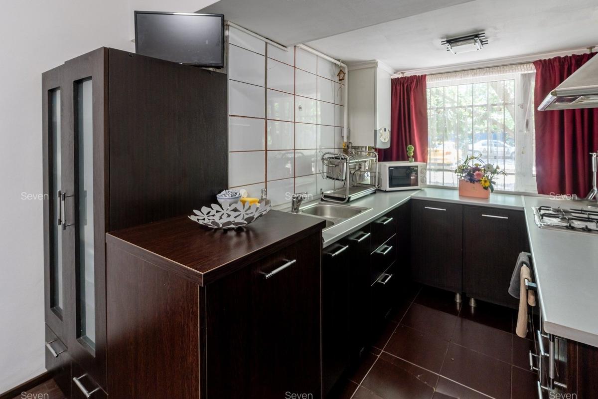 Apartament 2 camere decomandate - zona Faleza Nord - 600 euro/luna (Cod E6) - 11