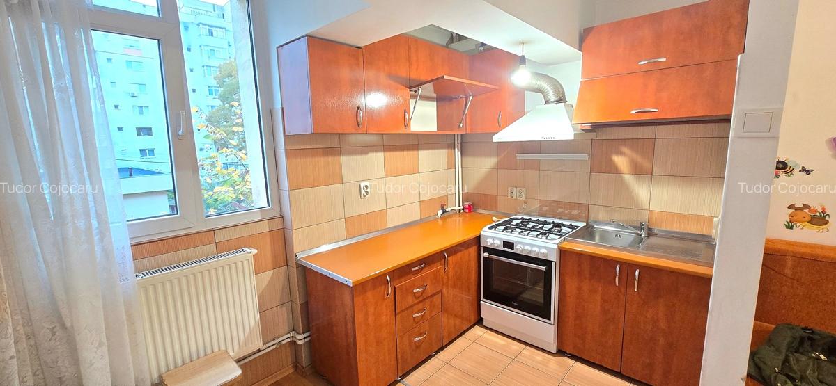 Garsoniera libera, etaj 2, mobilata, Alexandru - Zimbru, scara renovata - 6