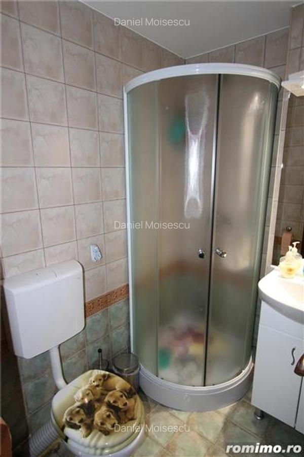 Decomandat cu 2 bai, modelul cel mai mare - 11