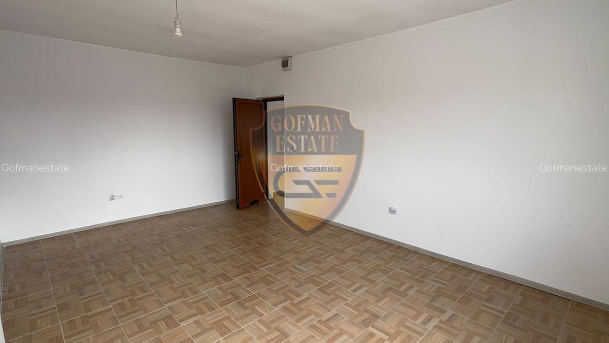 Spatiu birou, parcare, Zona Industriala, 70 mp utili, centrala, A/C - 3