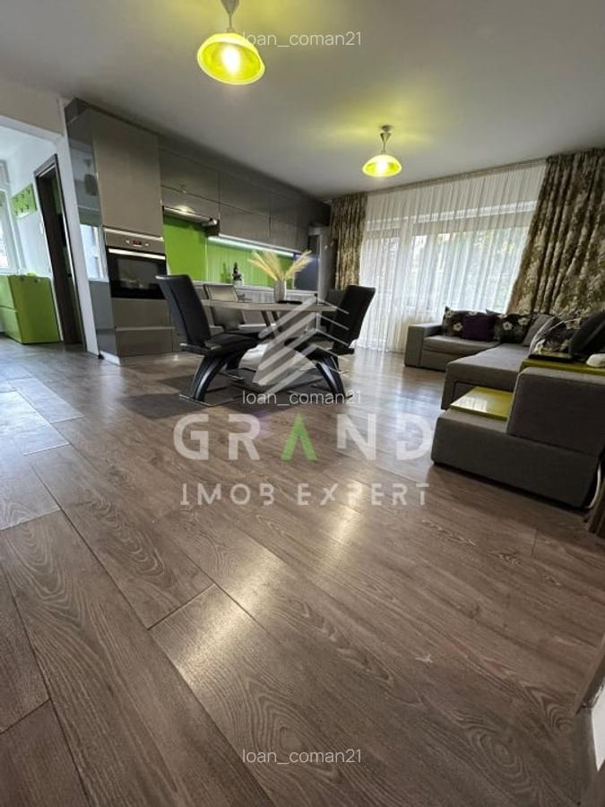 Apartament cu terasa–Str. Campului,Manastur 4 camere | 77 mp | Parcare - 13