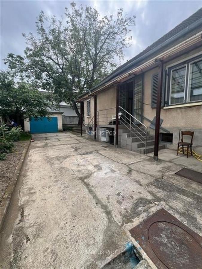 Casa singura in curte, cu garaj, Central, Brasov - 1