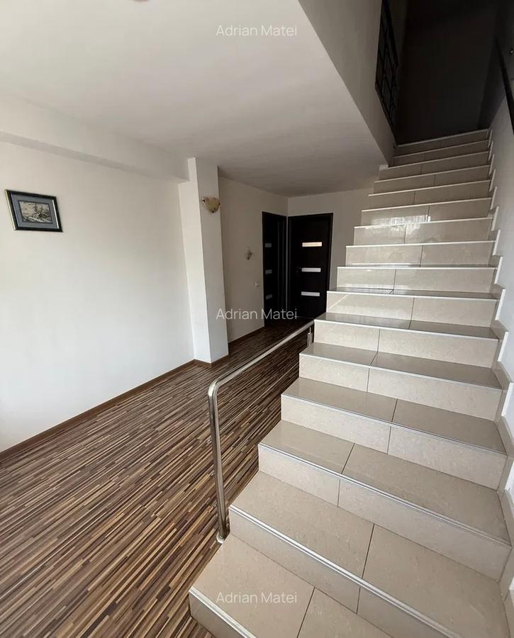 Vila tip duplex D+P+2 / 6 camere / curte 450mp/ Bragadiru - 10