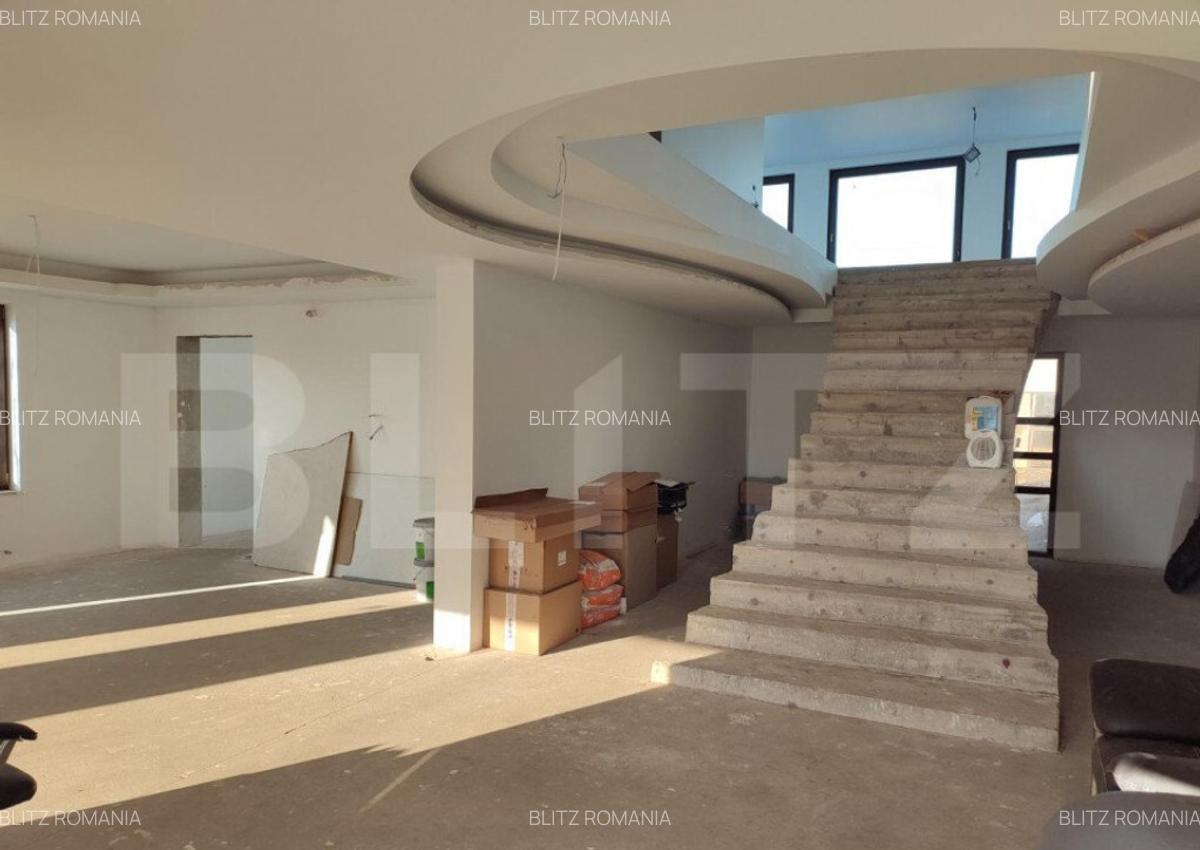 Casa individuala semifinisata, 2000mp teren, zona centrala R - 3