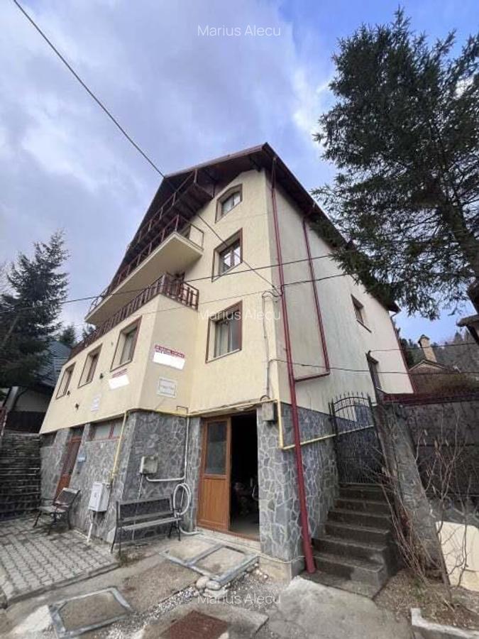 Casa de Vacanta/Pensiune-Sinaia-16 camere - Nota 9.6 Booking - 2