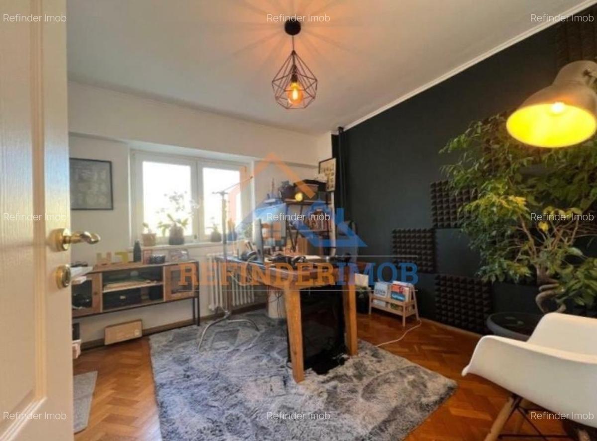 Vanzare Penthouse cu 5 camere, zona centrala - 11