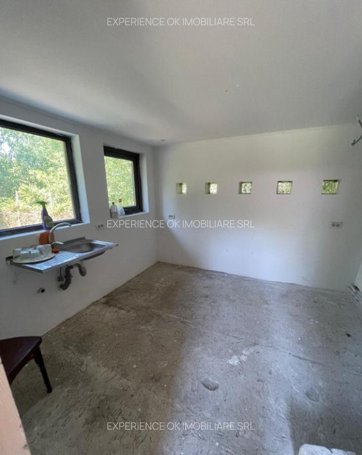 Casa 4 camere P+1E zona 3 Insule - 14