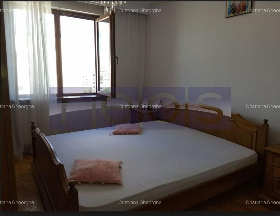 Apartament cu 4 camere decomandat în Dristor - 5