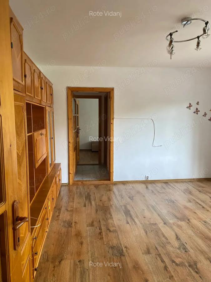 Apartament 2 camere Buziasului etaj 1 - 5