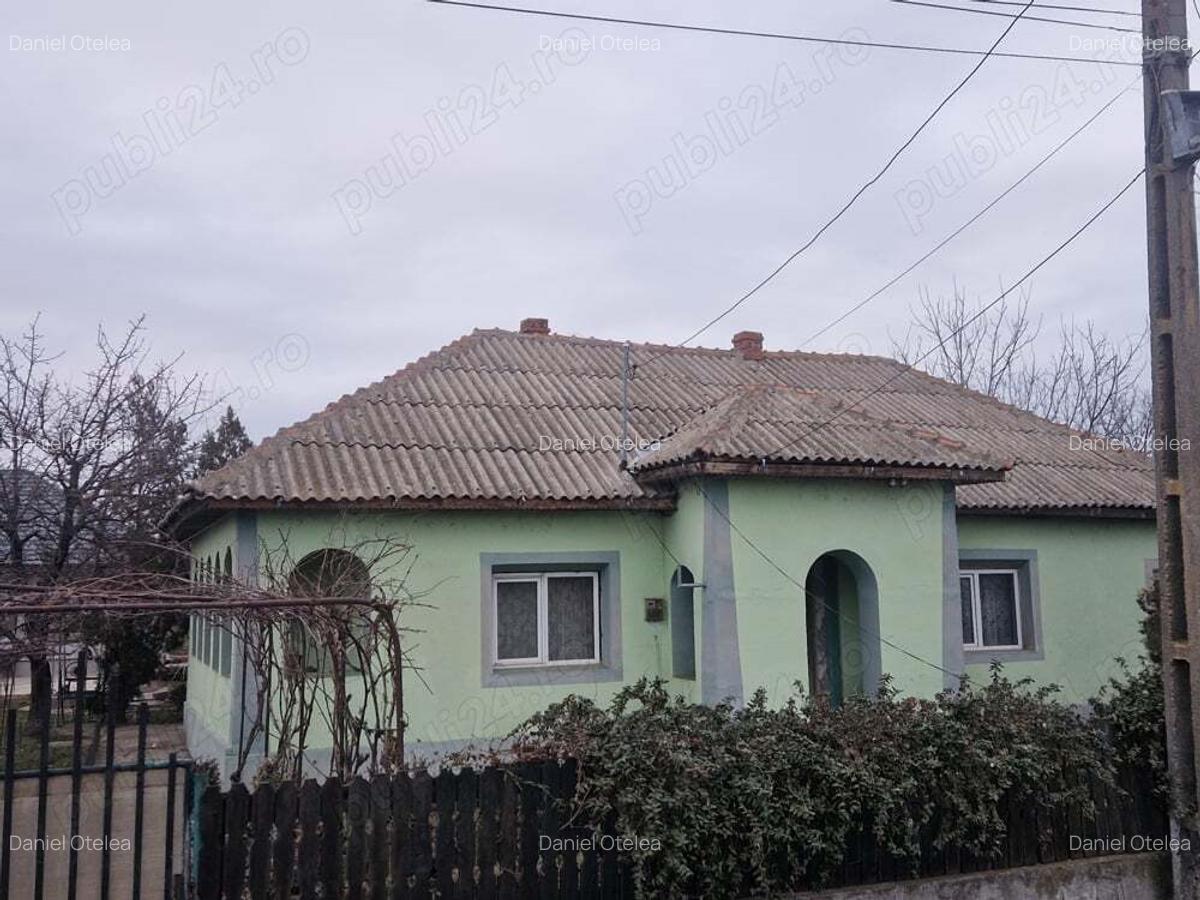 Casa de Vanzare - 1