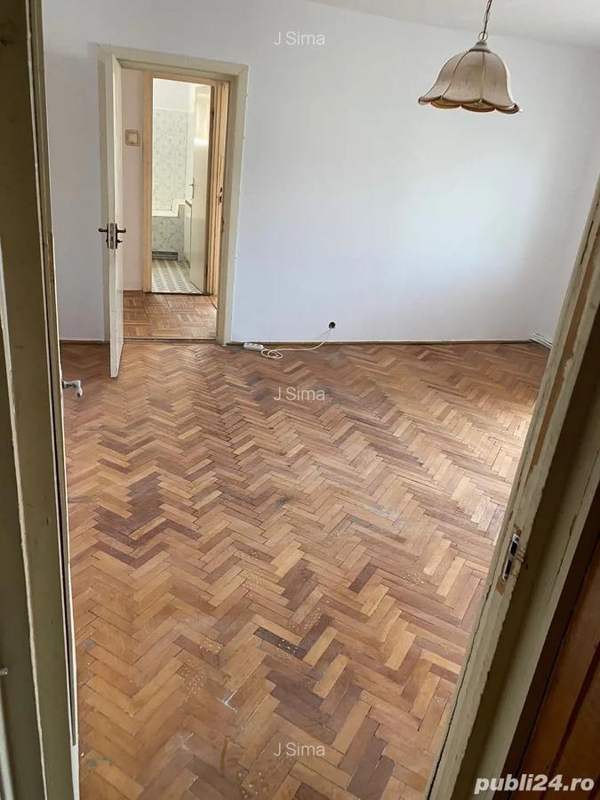 Apartament De Vanzare. - 4