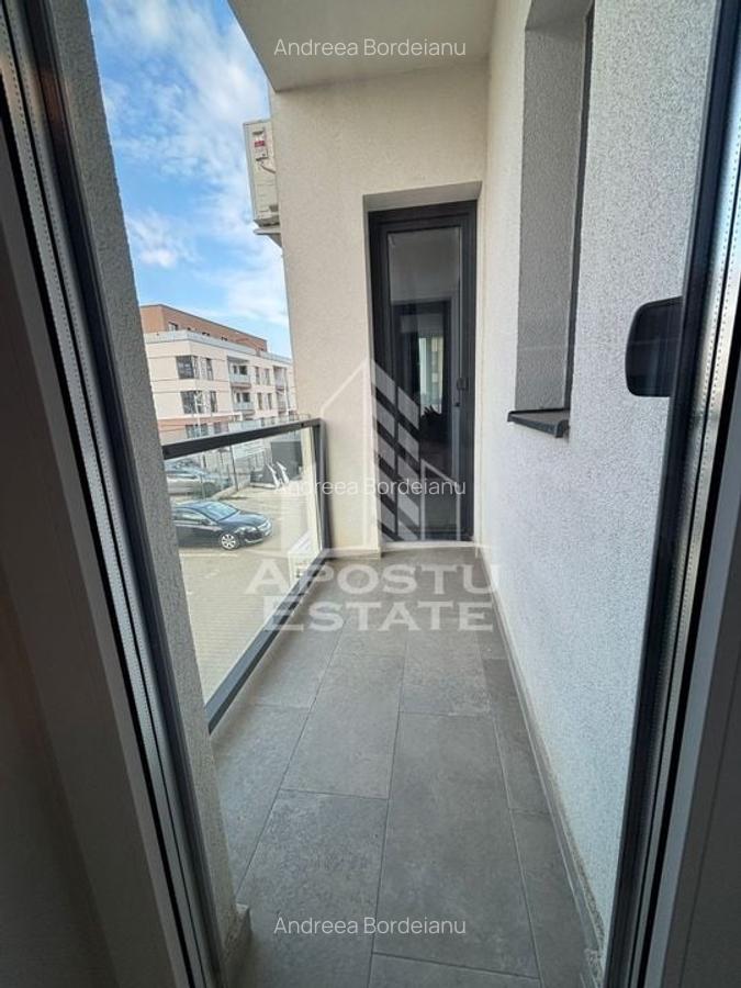 Apartament cu 2 camere, loc de parcare, prima inchiriere,Torontalului - 5