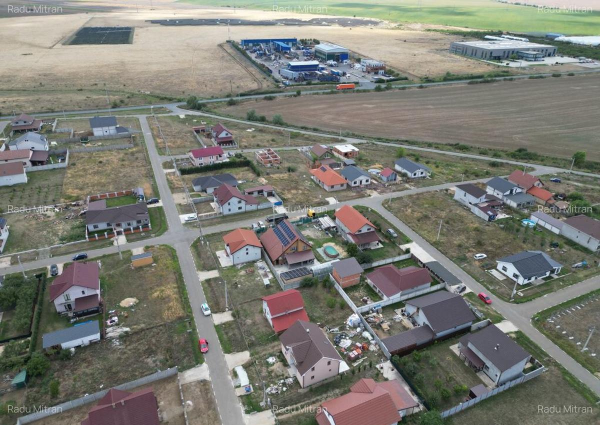 Casa la gri in Frumuseni - 7