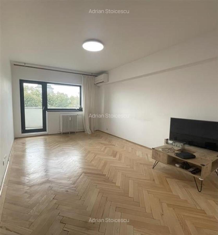 Vanzare apartament 3 camere Renovat Unirii-Splai - 1