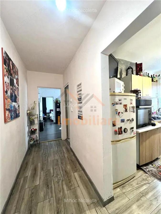 APARTAMENT DE VANZARE 2 CAMERE, BEIUS - 4