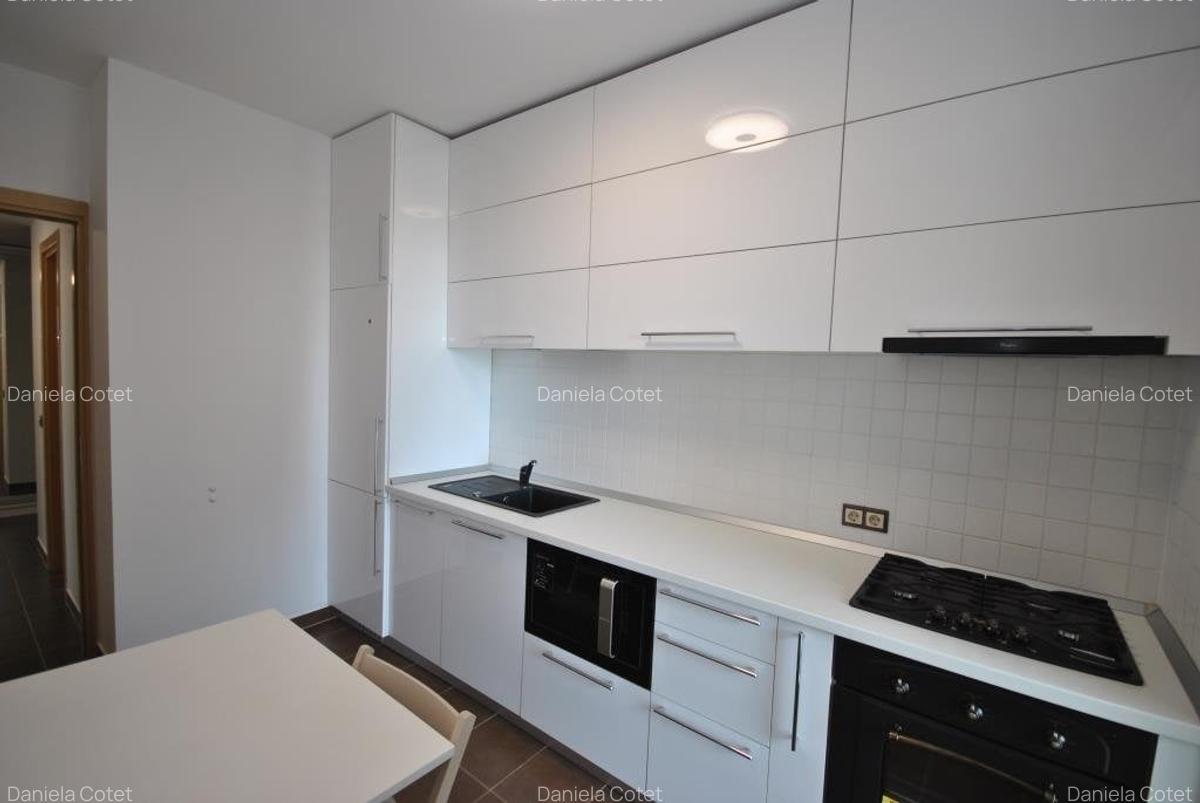 Apartament cu 3 camere decomandat, mobilat în Tineretului - 9