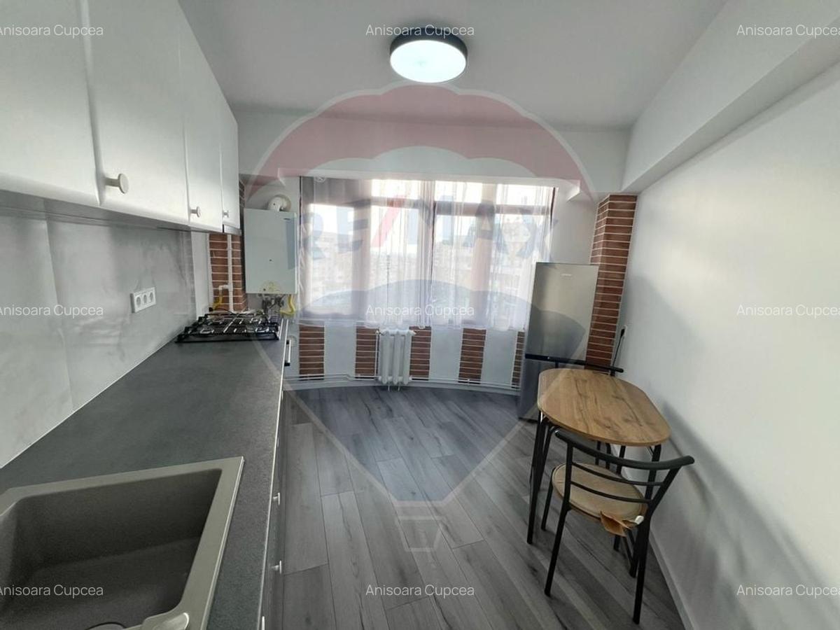 Apartament cu 3 camere de inchiriat - 3