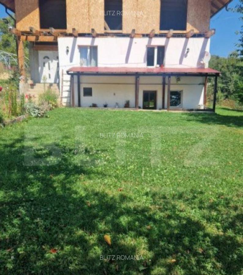 Casa PREDELUT , 4 camere - 13