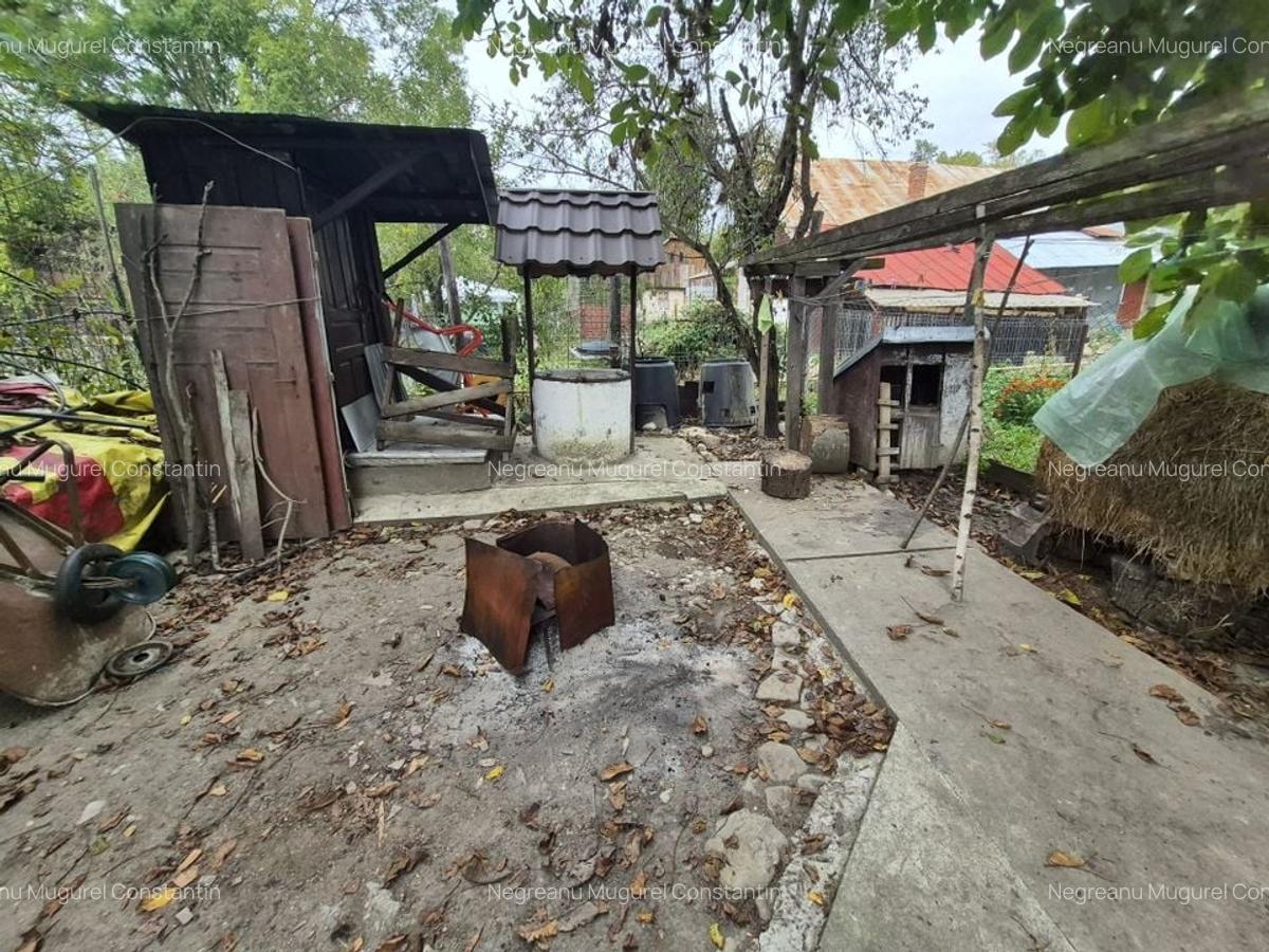 Vila 4 camere + teren 818 mp central Provita de Sus (lângă școală) - 34
