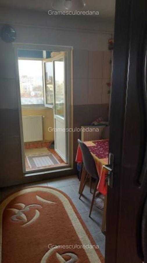 Proprietar - Vânzare apartament 3 camere Toma Cozma Iasi - 2